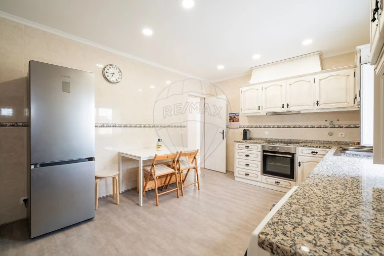 Moradia T3 para Venda em Torrão Foto 14