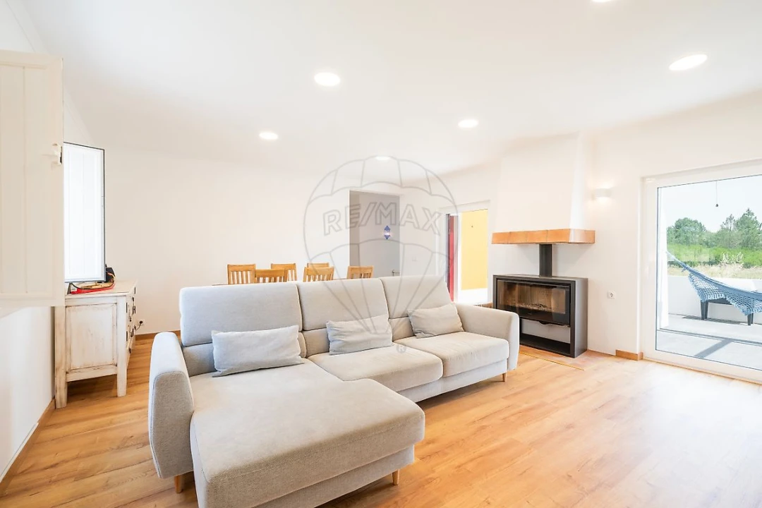 Moradia T3 para Venda em Torrão Foto 7