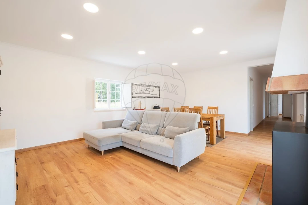 Moradia T3 para Venda em Torrão Foto 6