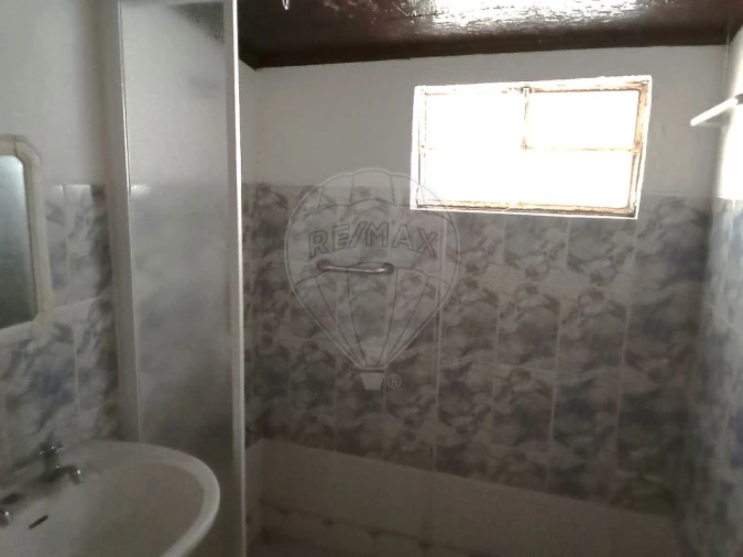 Moradia T2 para Venda em Manique do Intendente, Vila Nova de São Pedro e Maçussa Foto 8