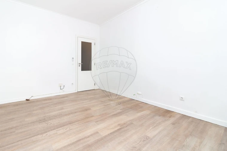 Apartamento T3 para Venda em Vila Franca de Xira Foto 2