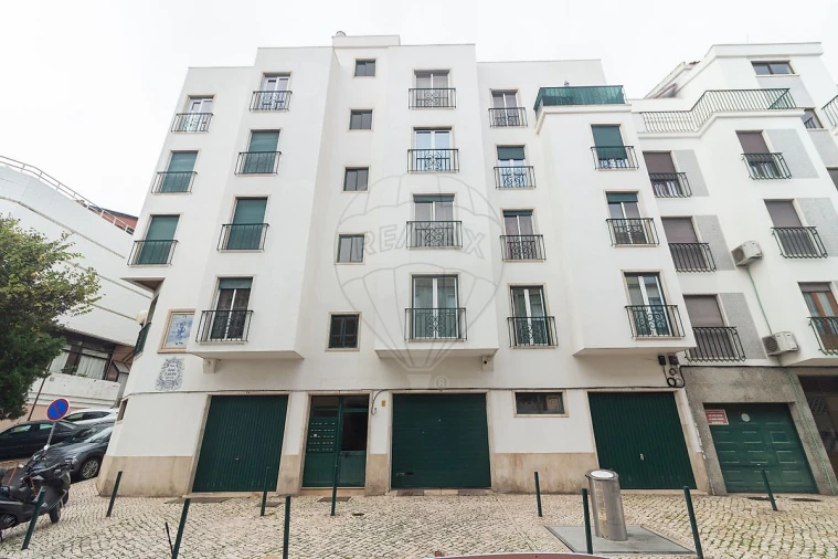 Apartamento T3 para Venda em Vila Franca de Xira Foto 32