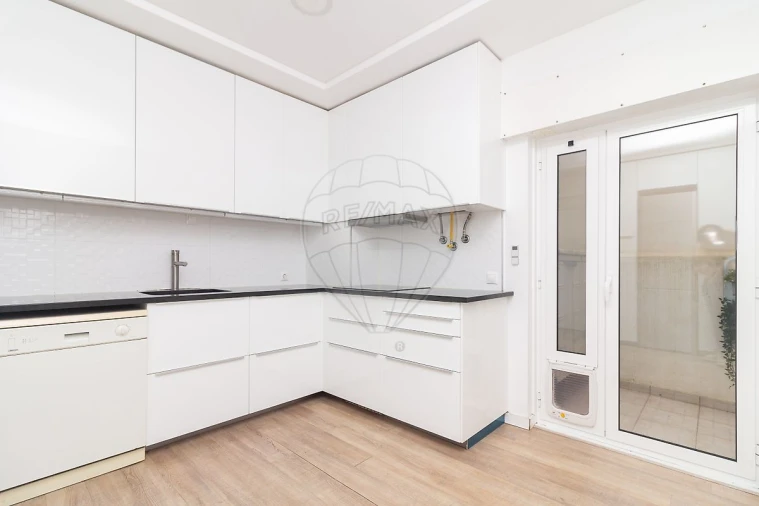 Apartamento T3 para Venda em Vila Franca de Xira Foto 22