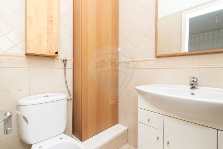 Apartamento T3 para Venda em Vila Franca de Xira Foto 6