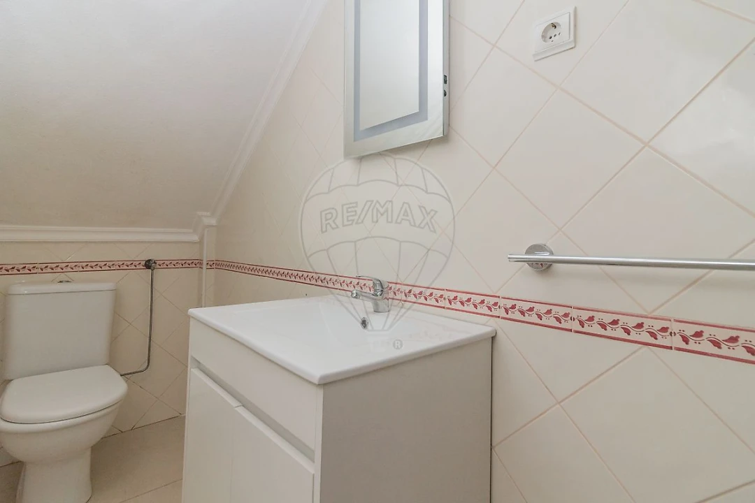 Moradia T2 para Venda em Vila Franca de Xira Foto 23