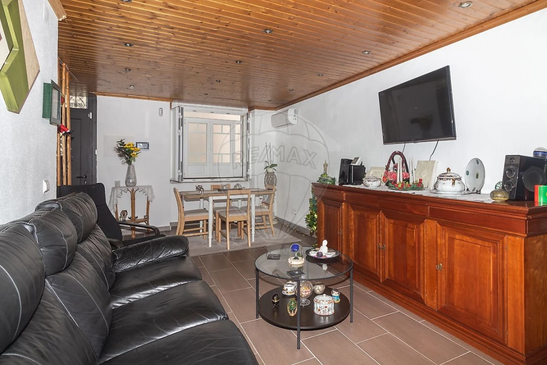 Moradia T2 para Venda em Vila Franca de Xira Foto 19