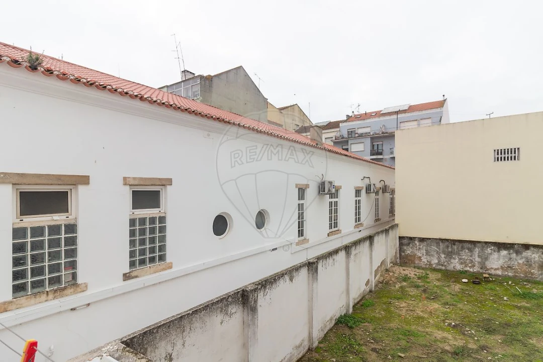 Moradia T2 para Venda em Vila Franca de Xira Foto 7