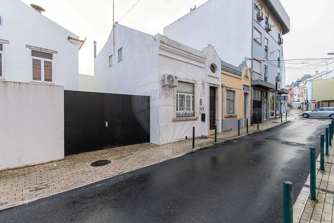 Moradia T2 para Venda em Vila Franca de Xira Foto 4