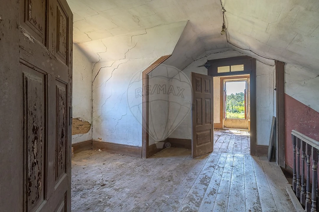 Moradia T5 para Venda em Grijó e Sermonde Foto 29