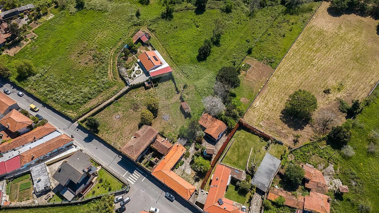 Moradia T5 para Venda em Grijó e Sermonde Foto 10