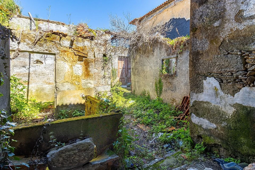 Moradia T5 para Venda em Grijó e Sermonde Foto 33