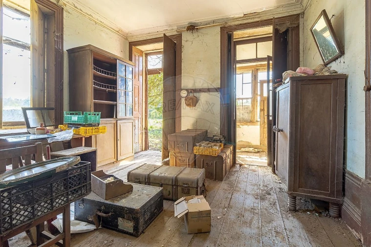 Moradia T5 para Venda em Grijó e Sermonde Foto 25