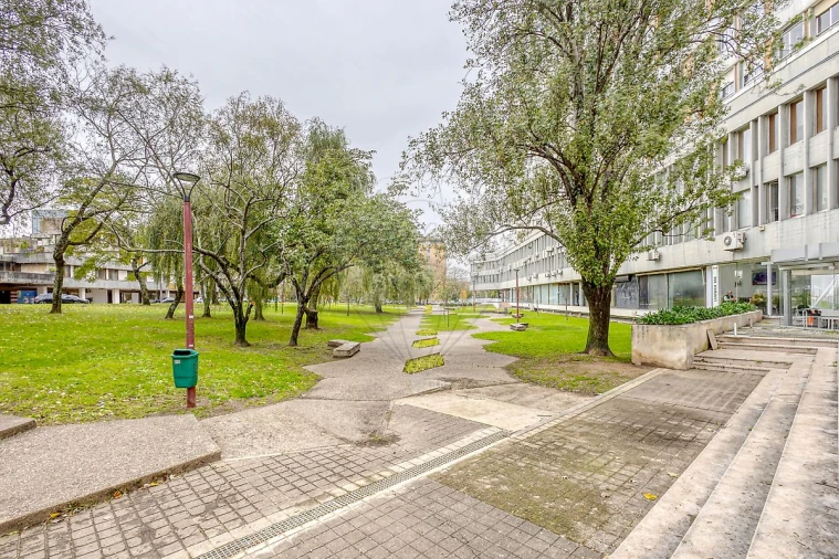 Loja para Venda em Ramalde Foto 10