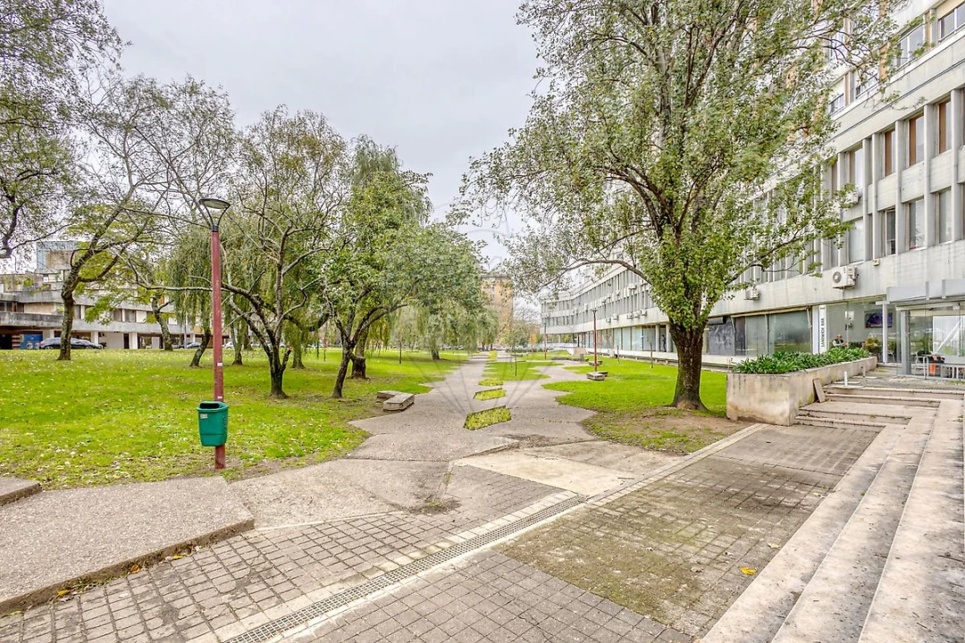 Loja para Venda em Ramalde Foto 5