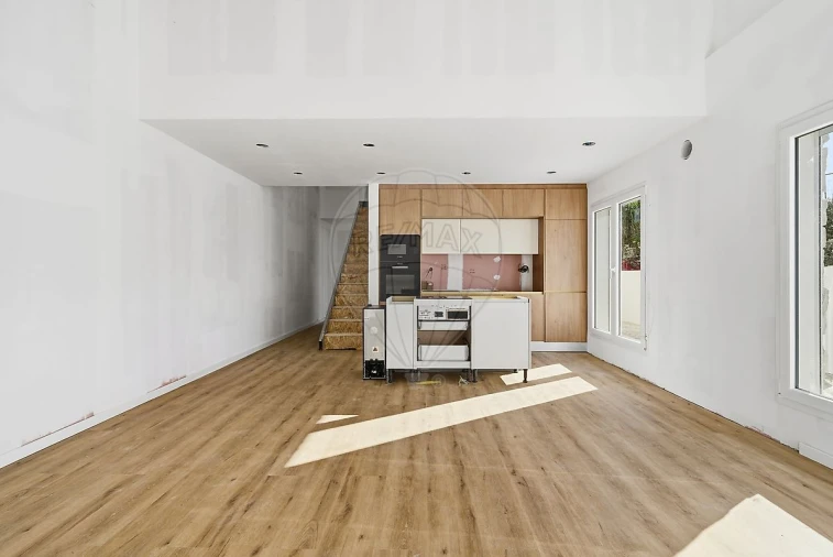 Moradia T2 para Venda em Sobral de Monte Agraço Foto 6