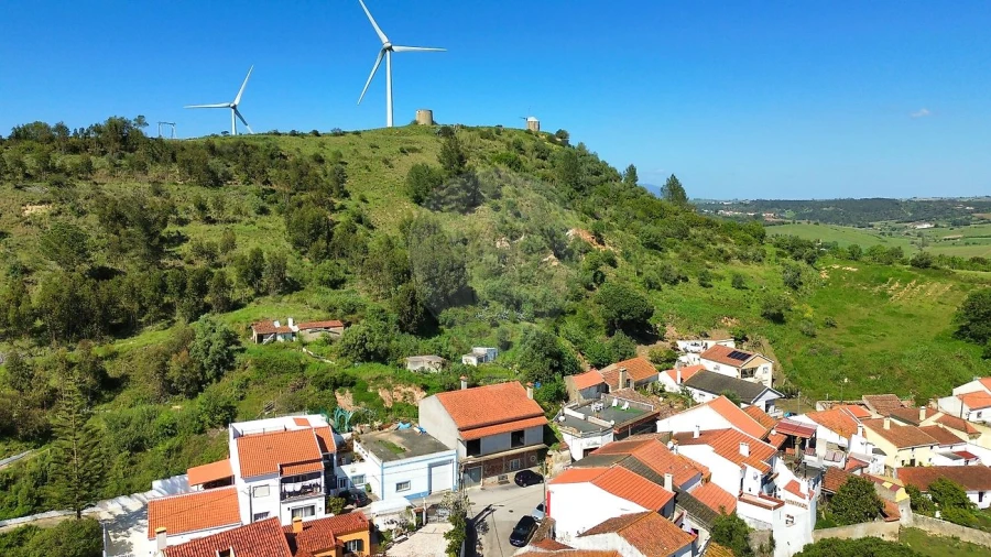 Moradia T2 para Venda em Dois Portos e Runa Foto 5