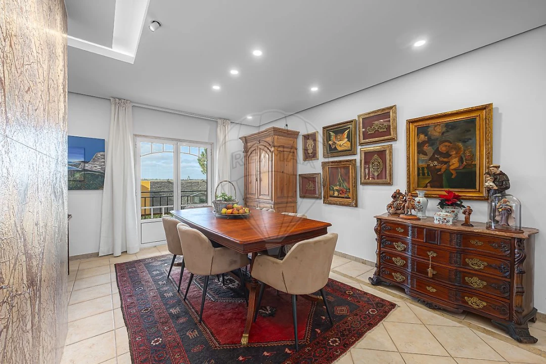 Moradia T4 para Venda em São Pedro da Cadeira Foto 8