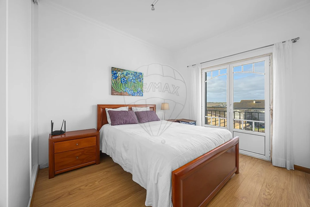 Moradia T4 para Venda em São Pedro da Cadeira Foto 15