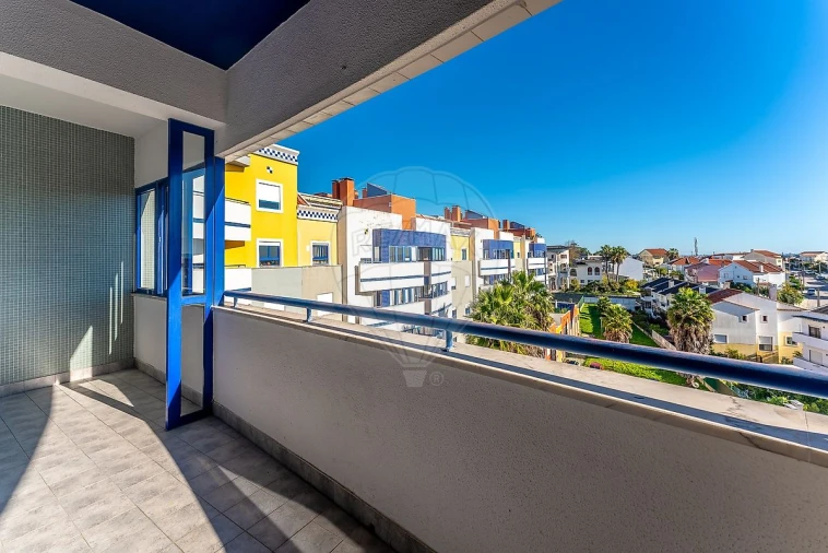 Apartamento T2 para Venda em Charneca de Caparica e Sobreda Foto 19