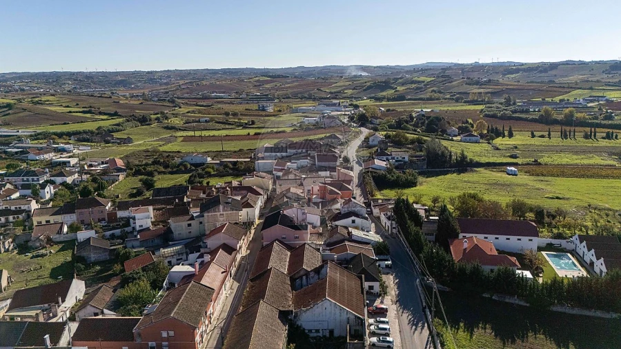 Moradia T2 para Venda em Ventosa Foto 18