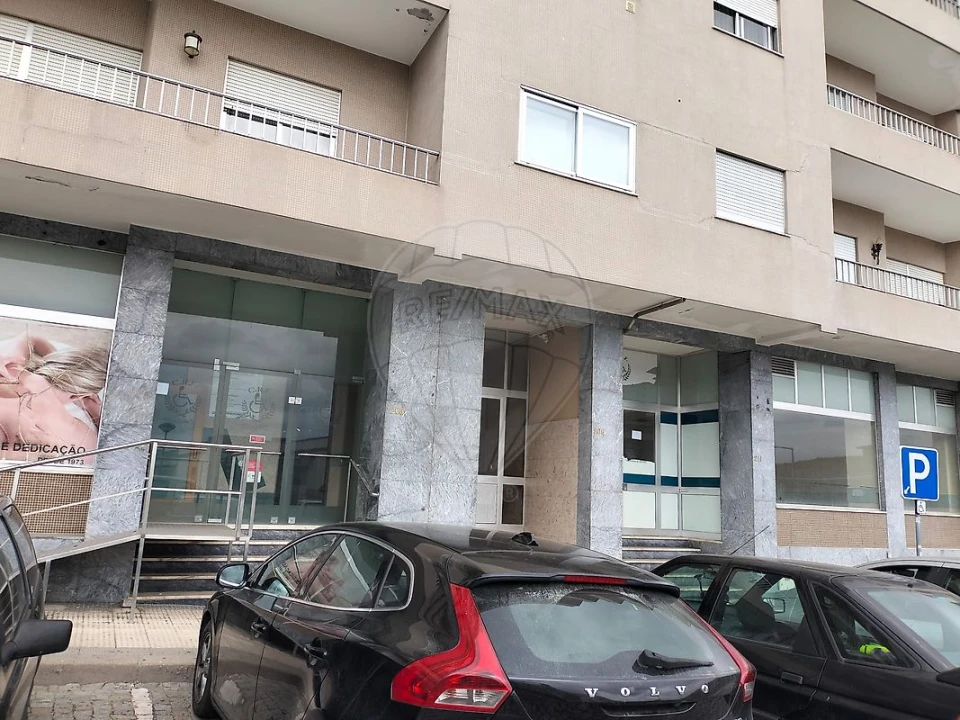 Loja para Venda em O. Azeméis, Riba-Ul, Ul, Macinhata Seixa, Madail Foto 35