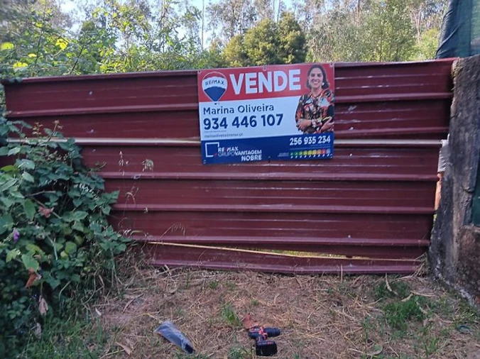Terreno para Venda em Vila de Cucujães Foto 2