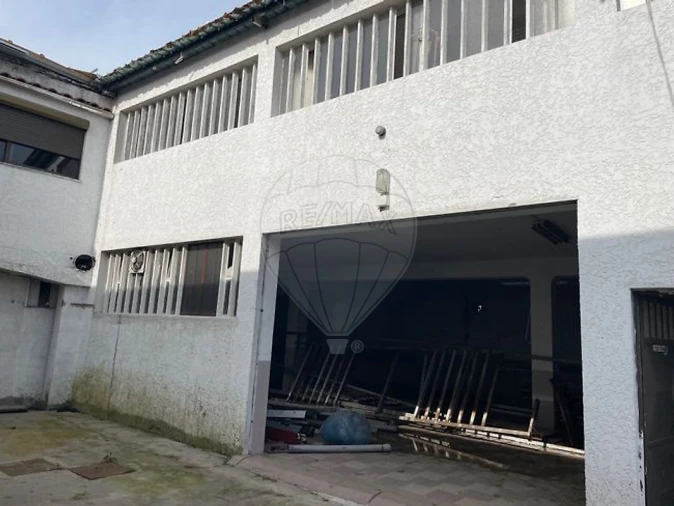 Moradia T3 para Venda em São Roque Foto 6