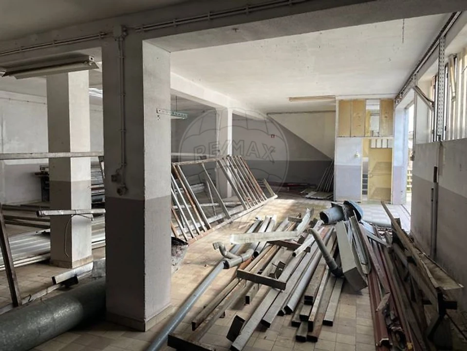 Moradia T3 para Venda em São Roque Foto 2