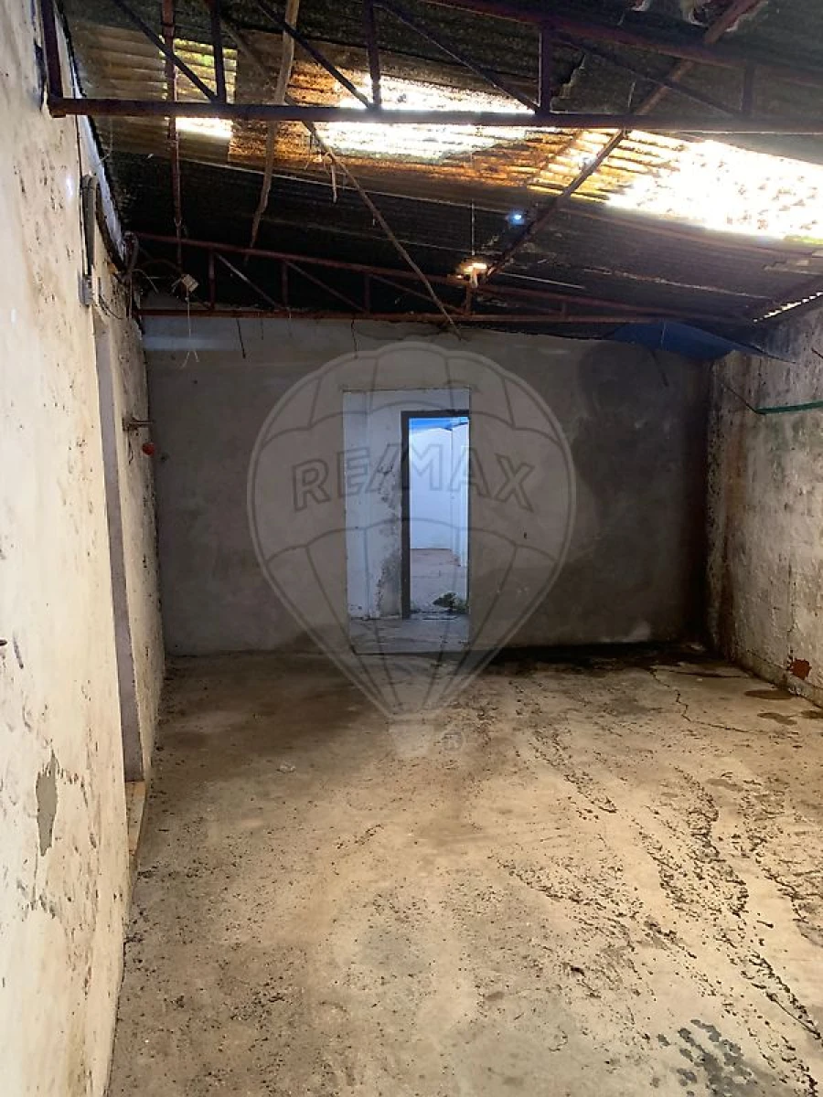 Moradia T2 para Venda em Arrifana Foto 3