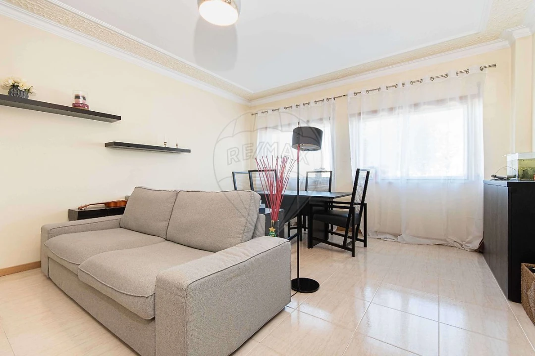 Apartamento T2 para Venda em Alenquer (Santo Estêvão e Triana) Foto 2