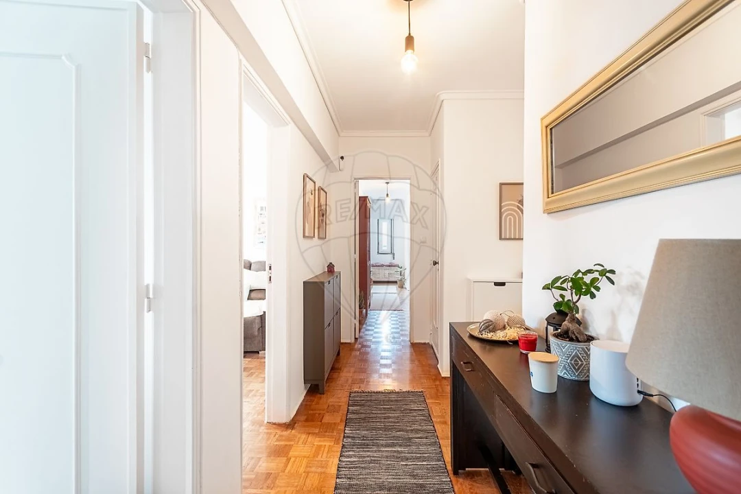 Apartamento T4 para Venda em São Domingos de Rana Foto 20