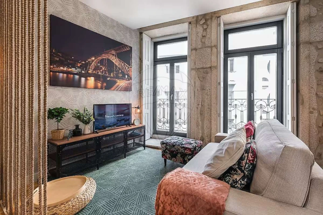Apartamento para Venda em Cedofeita, Santo Ildefonso, Sé, Miragaia, São Nicolau e Vitória Foto 1