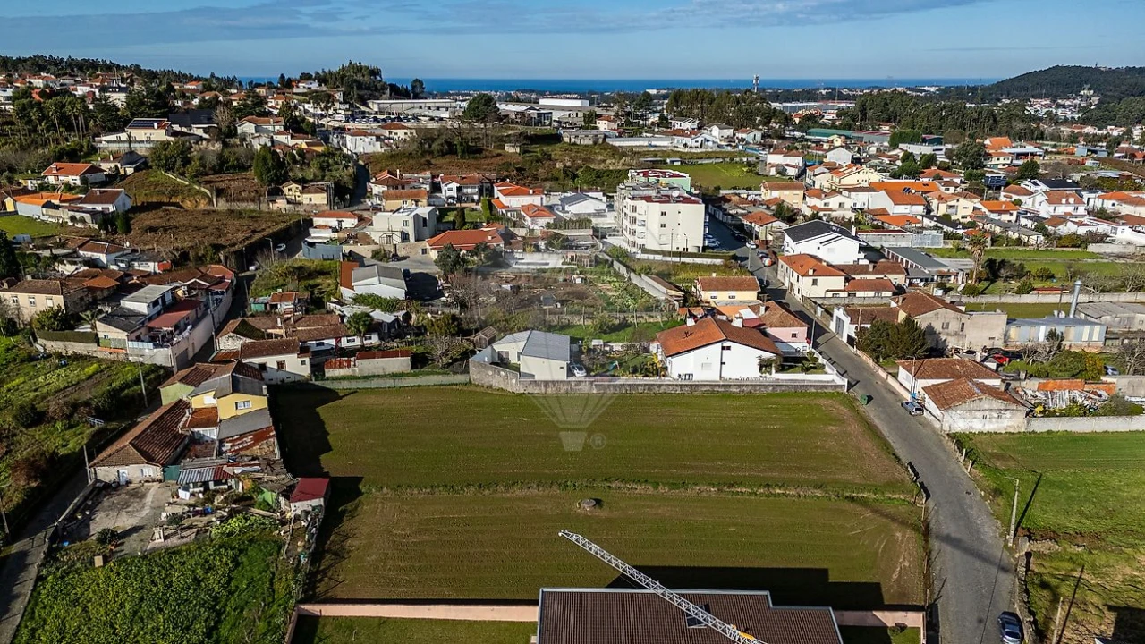 Terreno para Venda em Pedroso e Seixezelo Foto 6