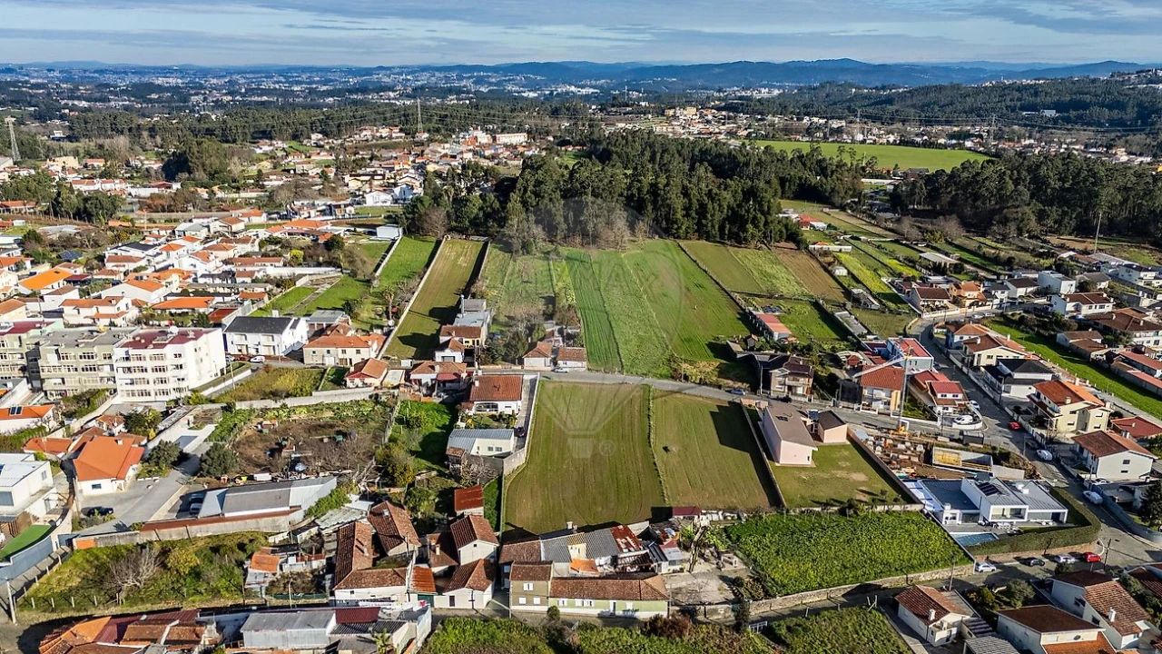 Terreno para Venda em Pedroso e Seixezelo Foto 4