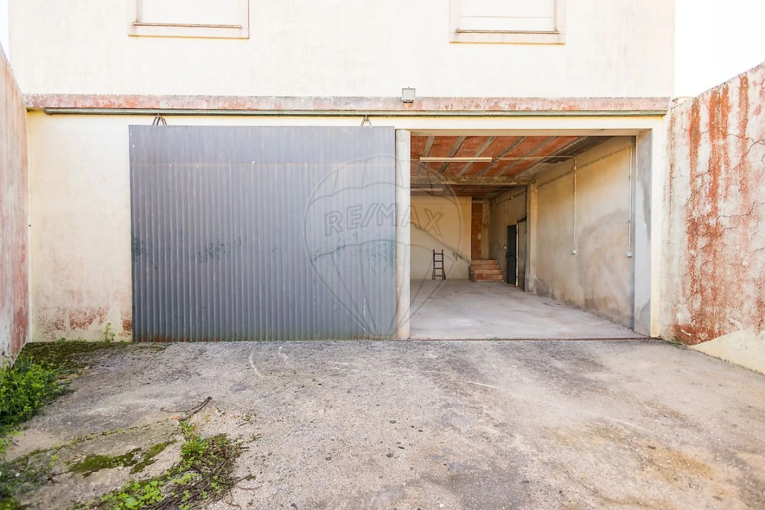 Moradia T2 para Venda em Lamas e Cercal Foto 4