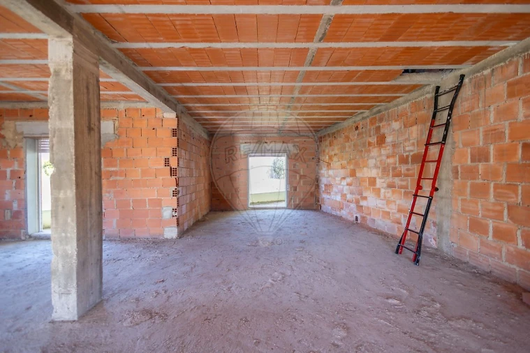 Moradia T2 para Venda em Lamas e Cercal Foto 14