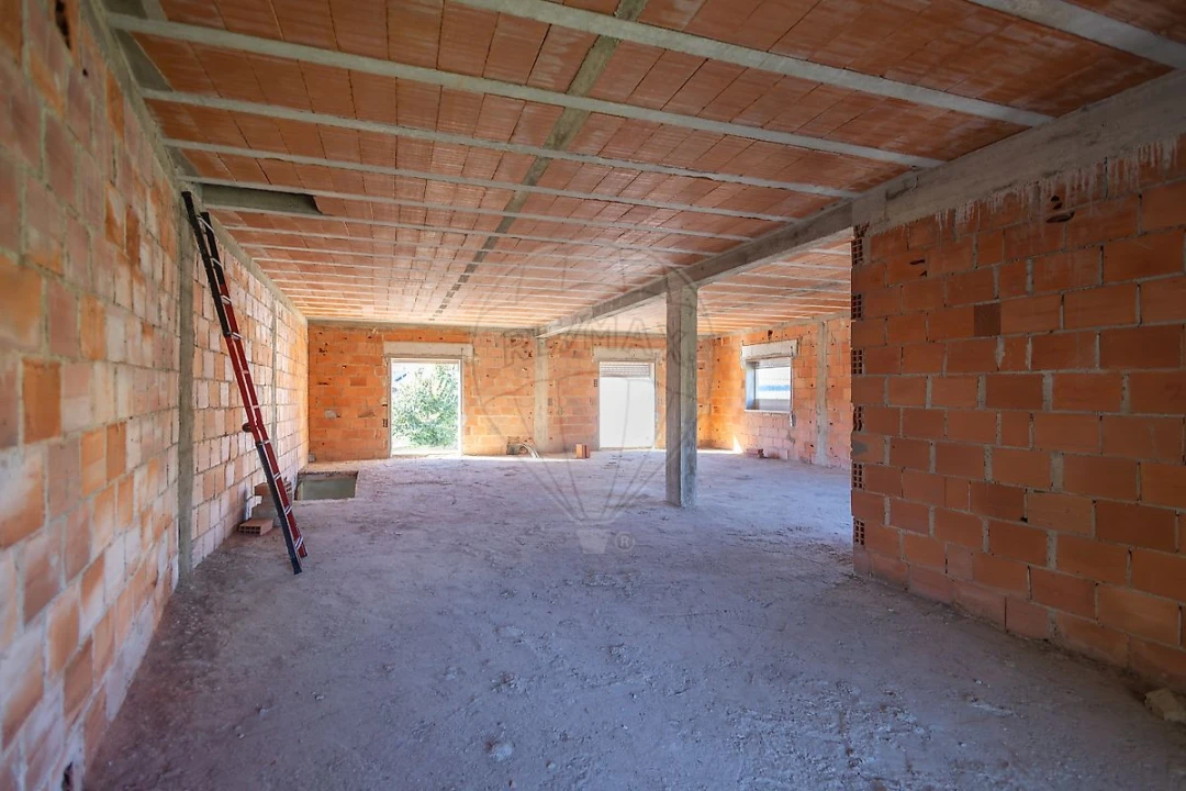 Moradia T2 para Venda em Lamas e Cercal Foto 11