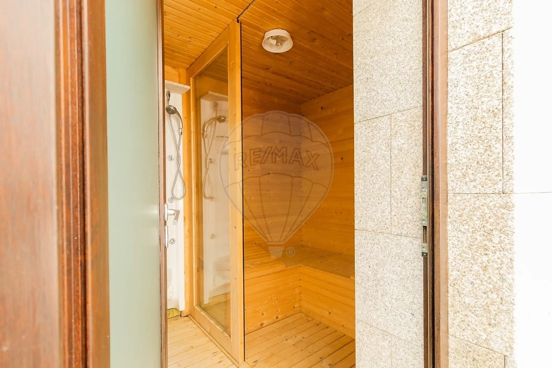 Moradia T4 para Venda em São Miguel do Souto e Mosteirô Foto 41