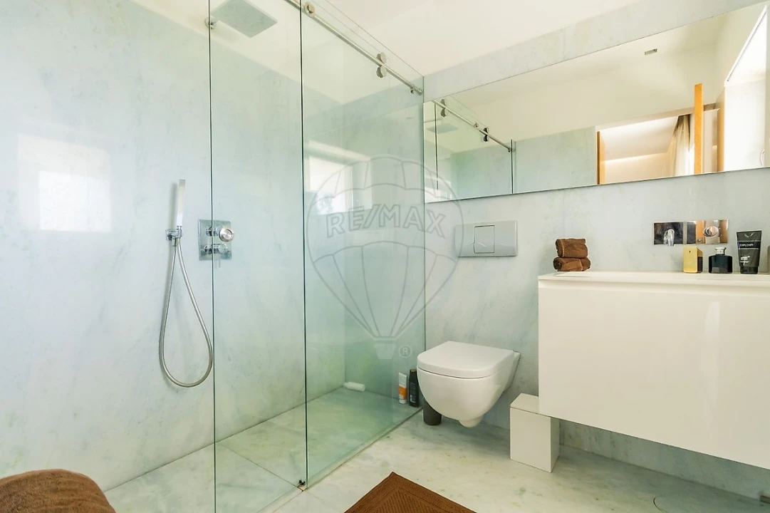 Moradia T4 para Venda em São Miguel do Souto e Mosteirô Foto 17