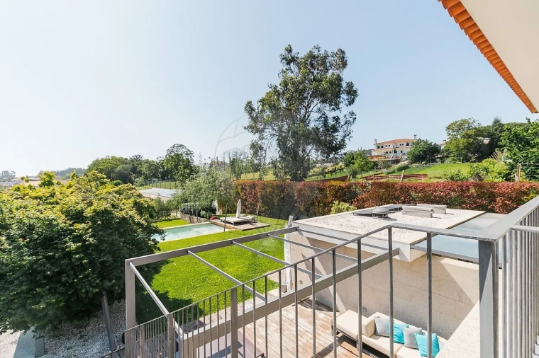 Moradia T4 para Venda em São Miguel do Souto e Mosteirô Foto 24