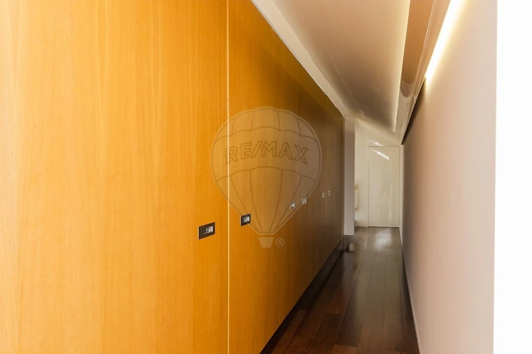 Moradia T4 para Venda em São Miguel do Souto e Mosteirô Foto 36