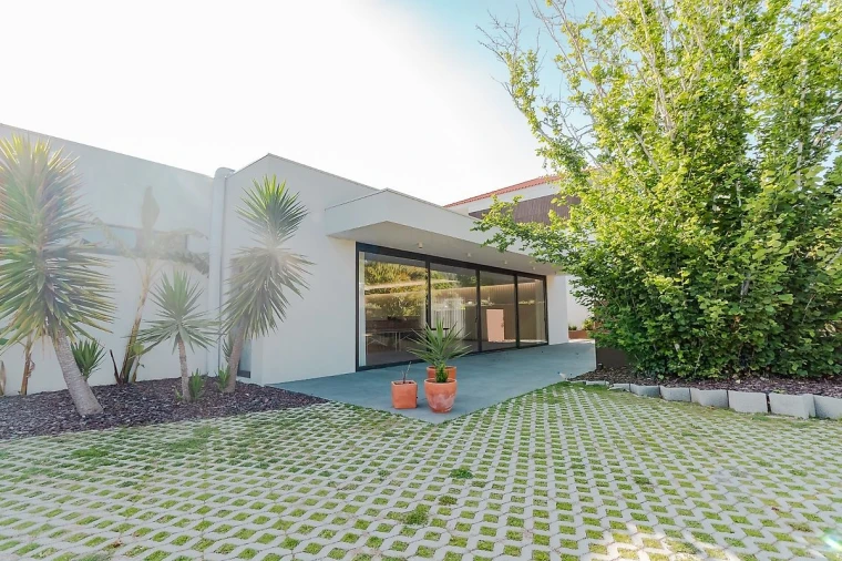 Quinta T10 para Venda em São Miguel do Souto e Mosteirô Foto 3