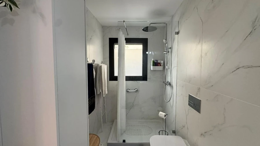 Apartamento T1 para Venda em Espinho Foto 16