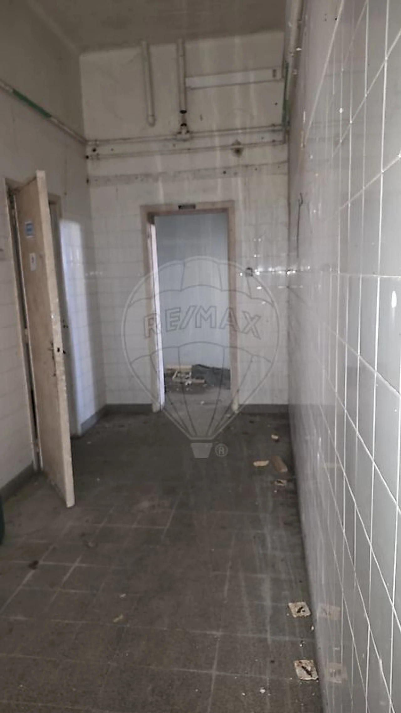 Armazém para Venda em Alcanhões Foto 21
