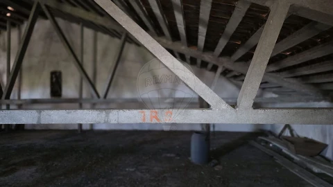 Armazém para Venda em Alcanhões
