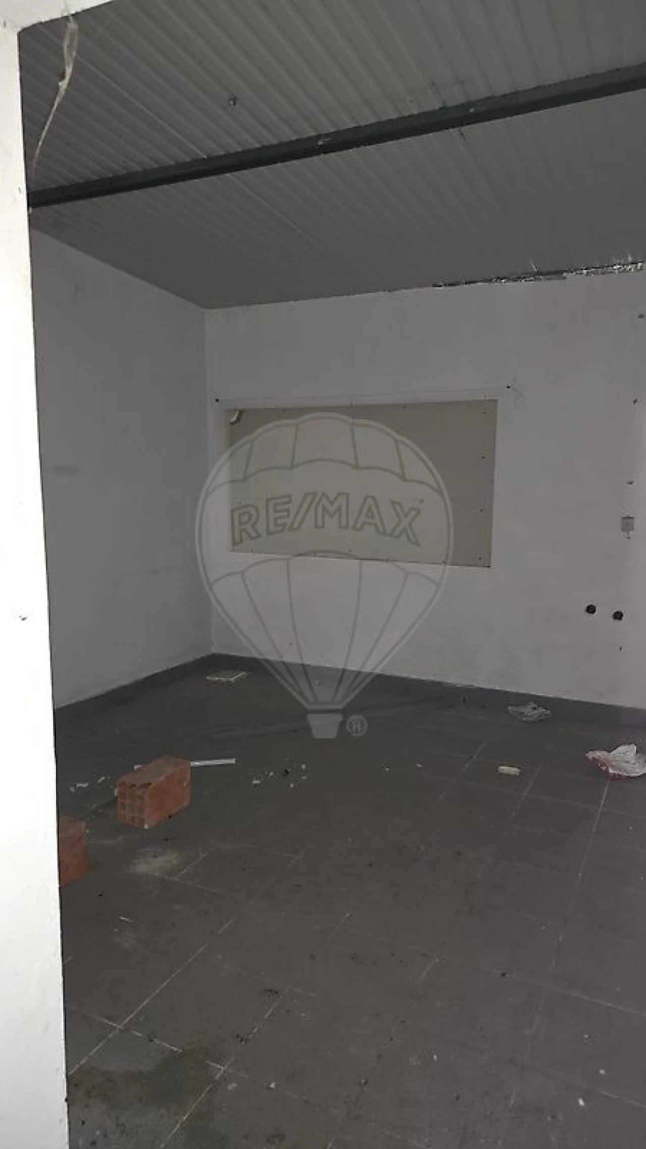 Armazém para Venda em Alcanhões Foto 17