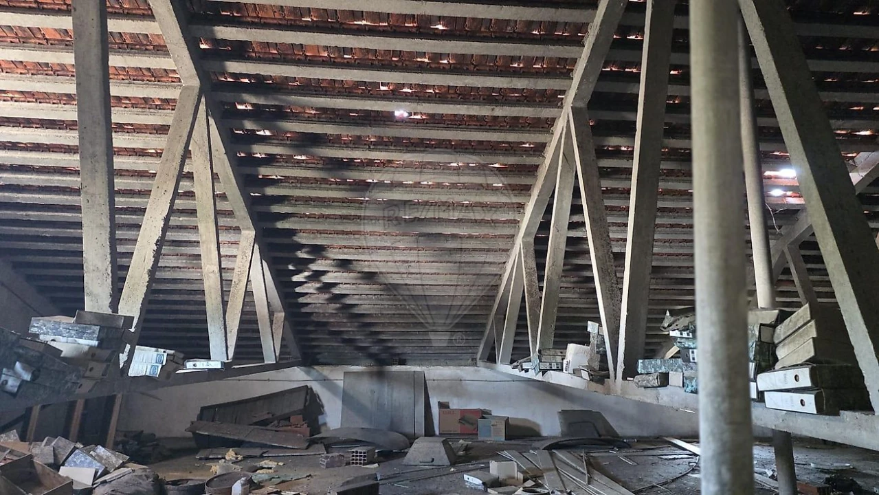 Armazém para Venda em Alcanhões Foto 10