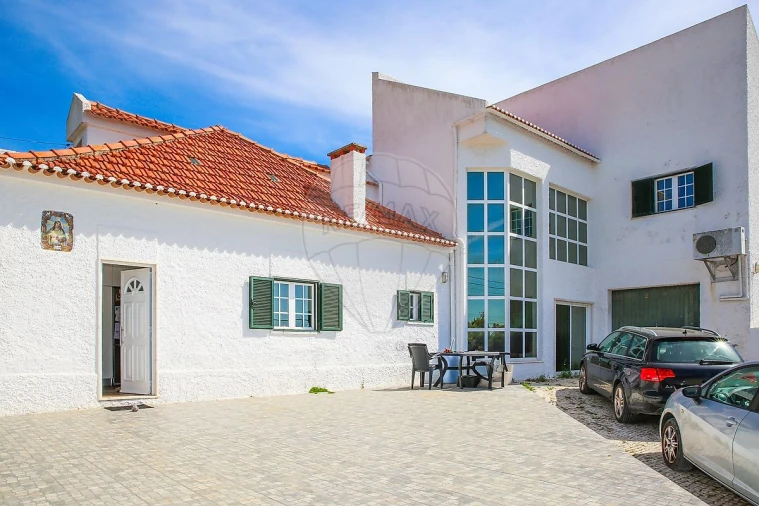 Moradia T5 para Venda em Cartaxo e Vale da Pinta