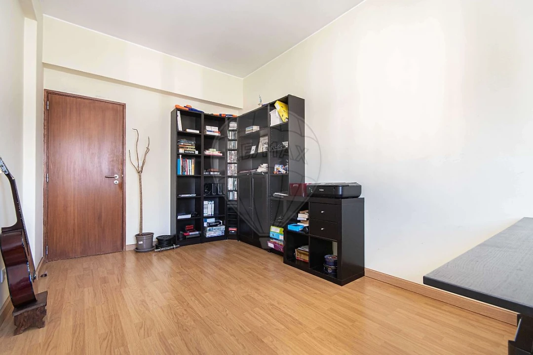 Apartamento T3 para Venda em Olivais Foto 9