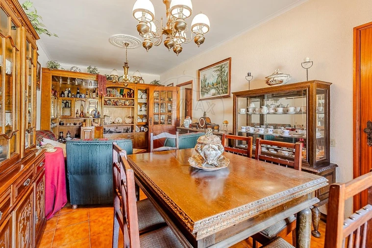 Apartamento T2 para Venda em Cidade da Maia Foto 13